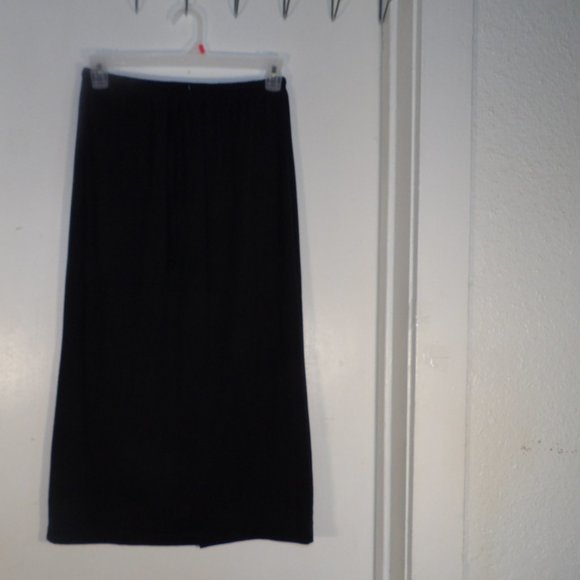 Mountain Lake Dresses & Skirts - Mountain Lake Back Slit Maxi Skirt S